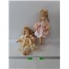 Image 1 : (2) Porcelain Dolls