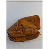 Image 2 : Rawlings Youth Size Baseball Glove