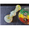 Image 2 : Glass Ash Tray and (2) Glass Smoking Pipes