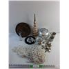 Image 1 : Sun Dial, Picture Frame, Mugs, Vases, Glass Tower Decor and Pearls