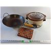 Image 1 : 14" Wok Pan, Rival Electric Crock Pot Slow Cooker and Kitchen Towel - As Is  -  PICK UP