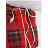 Image 4 : Heated Blanket 62" x 47" and (2) Scarves - As Is
