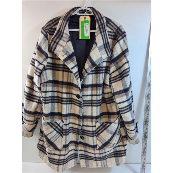 * Ladies Plaid Button-Up Jacket - Size XXL