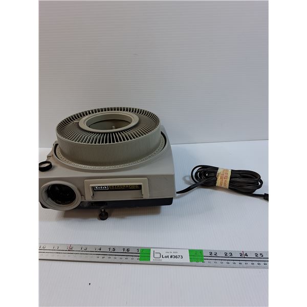 EktaGraphic Slide Projector (0-80 Slides) - AS IS