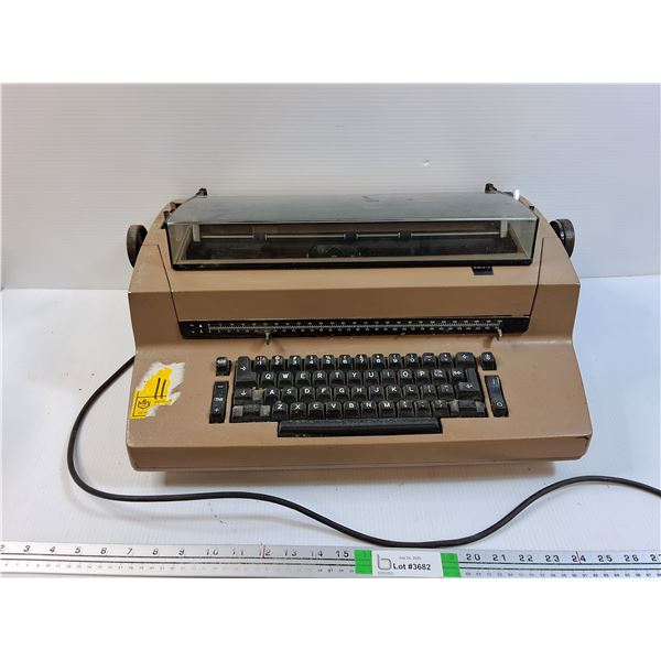 Vintage Electric Typewriter - AS IS - PICK UP ONLY