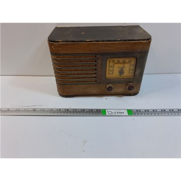 Vintage Addison Radio - As Is