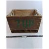 Image 1 : Vintage 7-UP Wooden Crate - 18x12x12" - Pickup Preferred