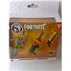 Image 3 : (3) Fortnite Figurines/Accessories- Ragnarok & Legendary Loadout, Sealed