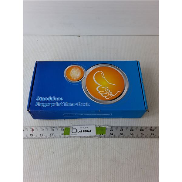 Standalone Fingerprint Time Clock- Powers On