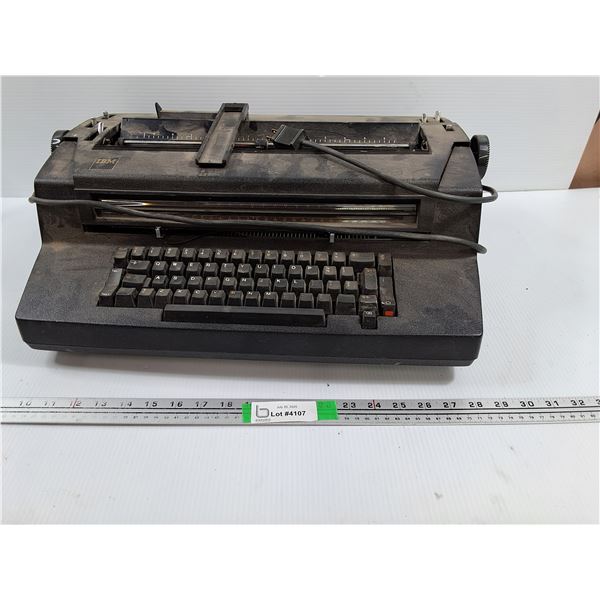 Vintage Black IBM Typewriter Powers On, AS IS