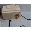 Image 3 : Antique Little Master Wooden Radio AS IS, White Vintage Radio AS IS