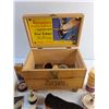 Image 6 : Vintage Ronson Roto Shine Electric Shoe Polisher with Accessories - As Is
