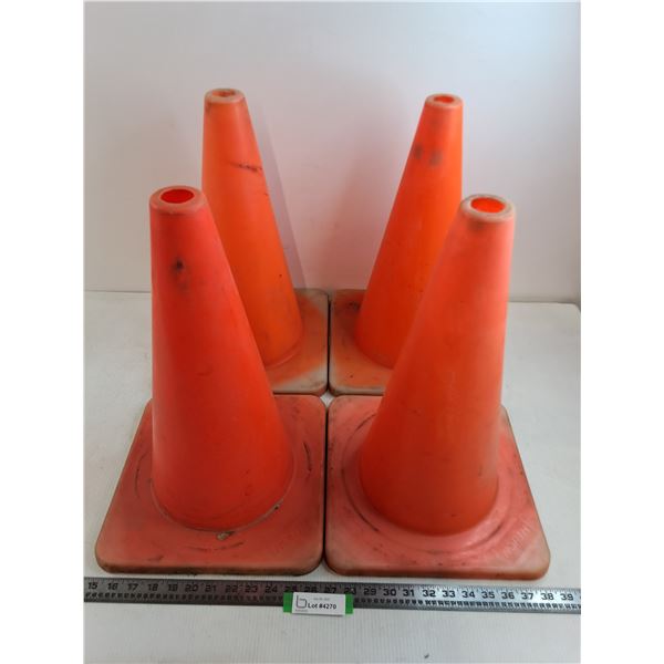 (4) North Pilons - 18" Tall  -  PICK UP