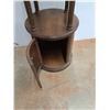Image 2 : * Vintage 2-Shelf Round Cabinet - PICK UP