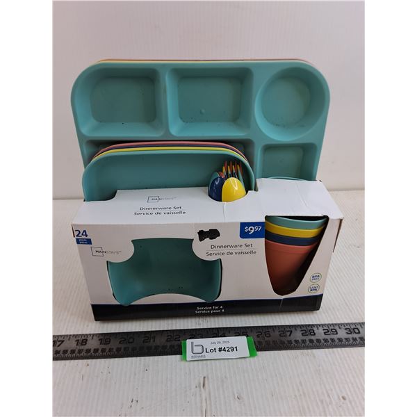 Mainstays 24-piece Dinnerware Set - Unused