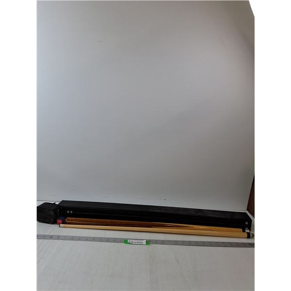 2 piece Pool Cue and Case-59" total Cue length