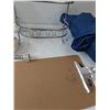 Image 7 : Frozen Calendar, Bike Seat Cover, Earrings, Braided Hose, Clipboard, Shower Caddy, Air Mat