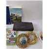 Image 5 : Xbox Games, Plaster Figurine, Unyielding Hope Book Blue & White Glass Container, Glass Candy Dish, T