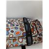 Image 3 : Amec Black Luggage Bag & Athalon Polka Dot Pattern Luggage Bag