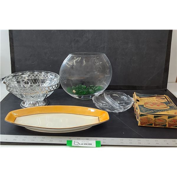 Clear Glass Oval Shaped Decor, (2) Glass Bowls, Oval Shaped Dish & Cake Decorating Supplies