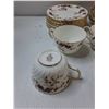 Image 3 : Minton Ancestral Bone China -  (22) Saucers, (13) Cups