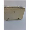 Image 3 : Lloyd's Vintage Portable Radio - As Is