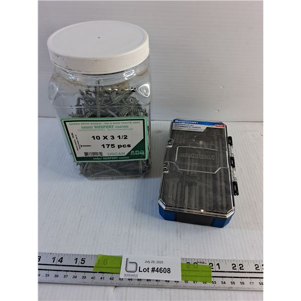 10 x 3 1/2 Screws and Screwdriver Bit Set