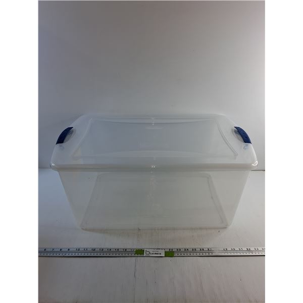 Sterlite Translucent Tote with Lid 26" x 16" x 12"  -  PICK UP