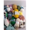 Image 4 : Yarn - Various Color
