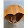 Image 4 : Wooden Barrel - 17'' x 17'' x 28 1/2'' - As Is - PICK UP ONLY