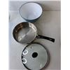 Image 2 : Stainless Steel Pan with Lid, (2) Mixing Bowls, Cake Display Stand, Glass Jar