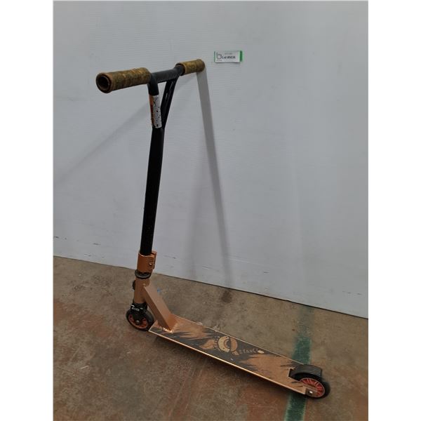 ** Mongoose Child's Scooter - Needs New Front Wheel - Pickup Only