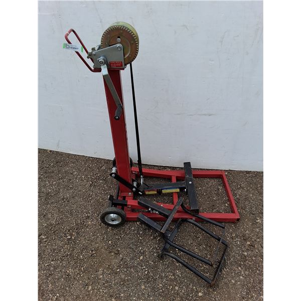 ** 1600 lb Capacity Hand Winch with Supports - Pickup Only