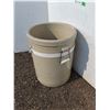 Image 3 : **Metalta 15 Crock Pot - 17"  x 22" - CANNOT SHIP