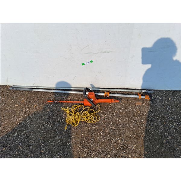 ** Black & Decker Hedge Trimmer - As Is, Bar Clamp 67" and Twisted Rope - Cannot Ship