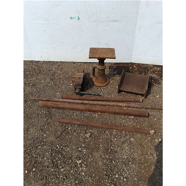 ** Metal Rods , 4" Bench Vise, Rail Piece and Anvil - Cannot Ship