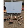 Image 1 : ** Lot Of Metal Gardening Tools As-Is, Cannot Ship