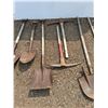 Image 3 : ** Lot Of Metal Gardening Tools As-Is, Cannot Ship