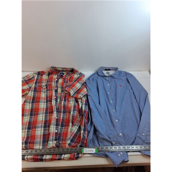 (2) Large Men's Shirts (Santa Marta Long Sleeve, Old Navy Button-up T)