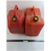 Image 1 : ** (2) Jerry Cans (20 & 22.7L) - Pickup Only
