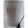 Image 2 : ** Chapin 2 Gallon Manual Pump Sprayer - Pickup Only