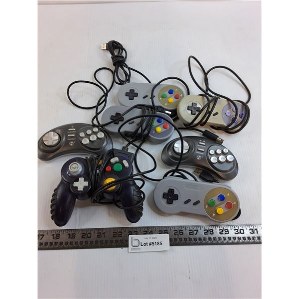 (7) Video Game Controllers (Nintendo, Mad Catz, H)