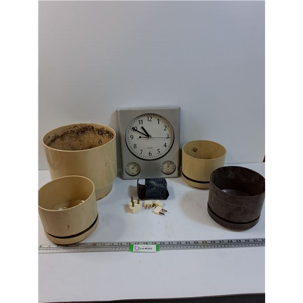 (4) Planters & Clock & Vintage Plug Converter Adapters