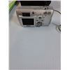 Image 3 : Nikon Cool Pix 3700 Digital Camera w/Case & Manuals