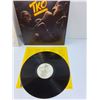 Image 3 : (2) Records: Jane Fonda Workout & TKO
