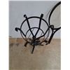 Image 2 : 26" x 8" Planter Stand and Tennis Racket - PICK UP