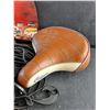 Image 4 : Cargo Net and Columbia Bicycle Saddle