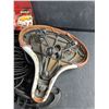 Image 6 : Cargo Net and Columbia Bicycle Saddle