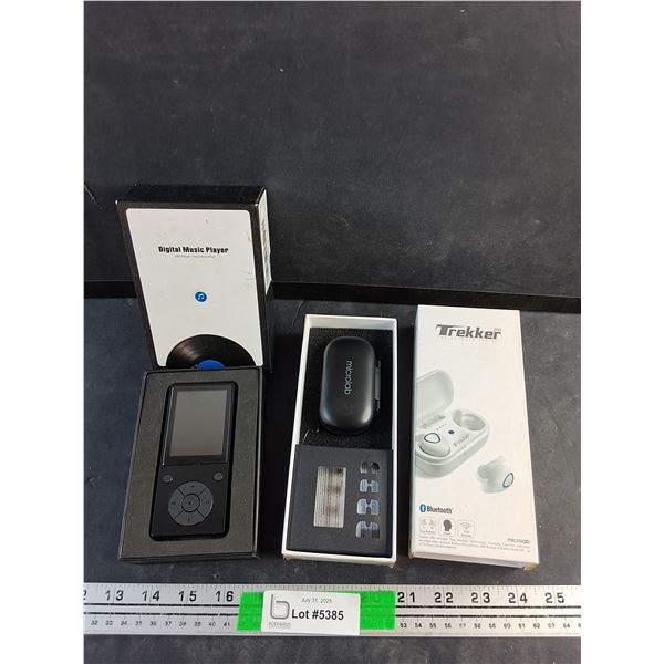 Digital Music Player and Trekker Wireless Ear Pods - As Is