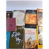 Image 4 : Various Books - Archaeology, Fossils and Physical Anthropology